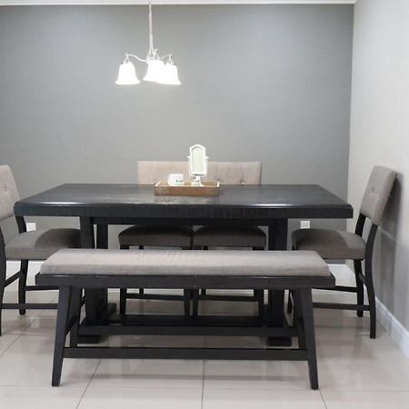 Hosting 1 Villa Tampa Bagian luar foto